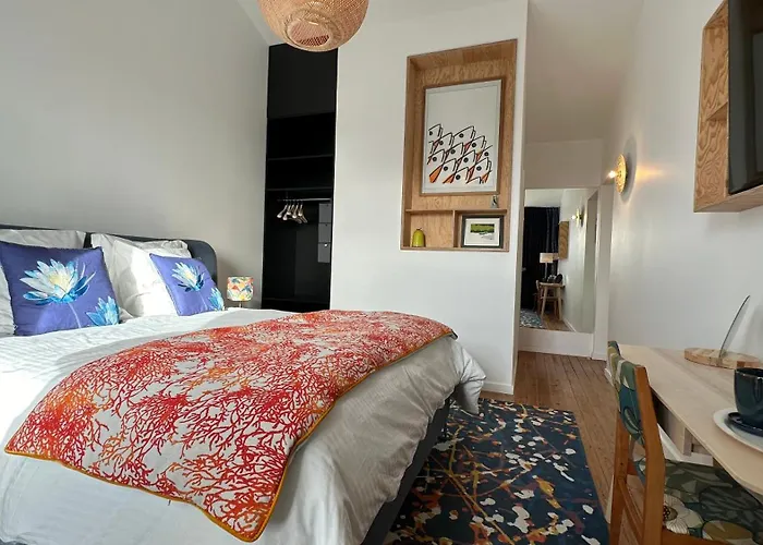 Couette-café L'école De La Guittière