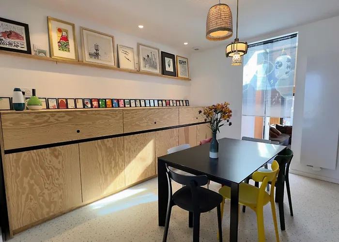 L'école De La Guittière Couette-café 3*