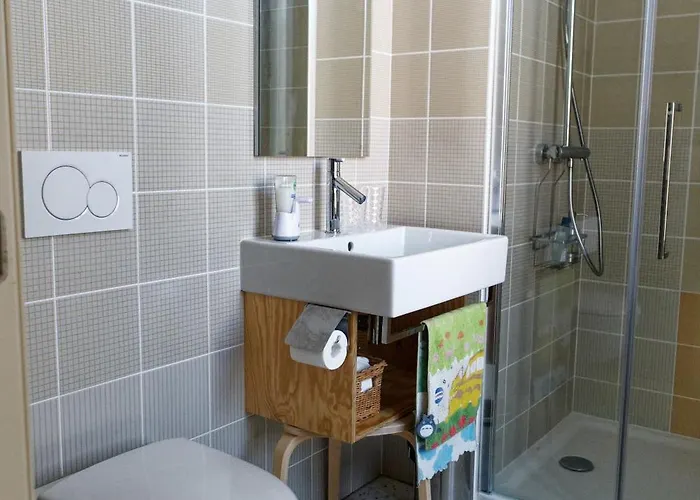 Couette-café L'école De La Guittière 3*